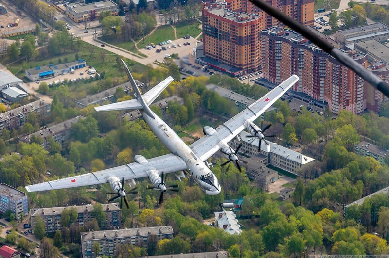 Москва из кабины самолета Ил-78 Москва из кабины самолета Ил-78