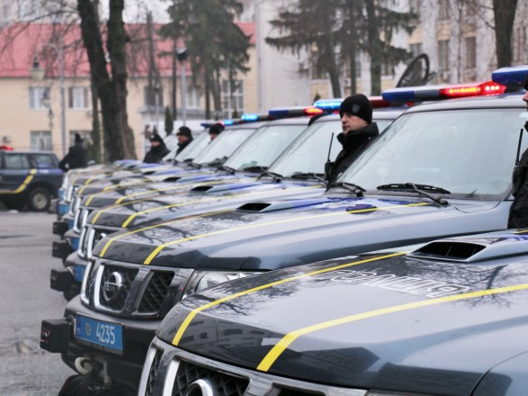 ЕС подарил украинской полиции 30 внедорожников для работы на селе