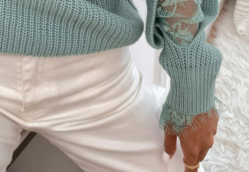 Пуловеры с кружевными вставками — выглядят шикарно и вяжутся быстро