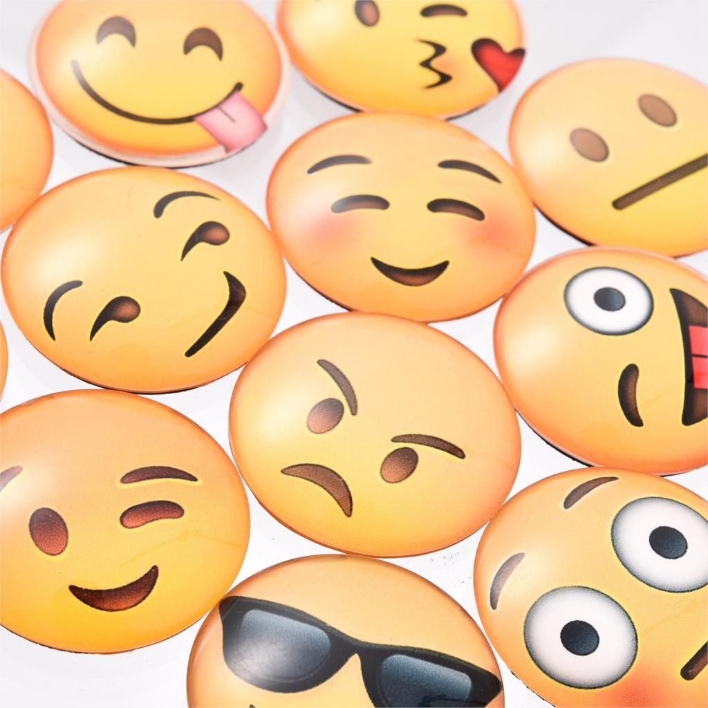 Emoji. Эмодзи. Смайлики много. Милый смайлик. Куча смайликов.