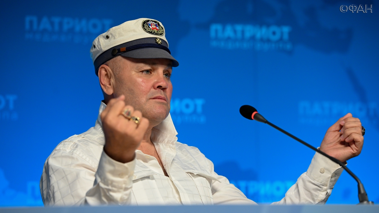 Режиссер Чардымский поддержал инициативу Булановой «Ленинградская надбавка» Режиссер Чардымский поддержал инициативу Булановой «Ленинградская надбавка» Общество