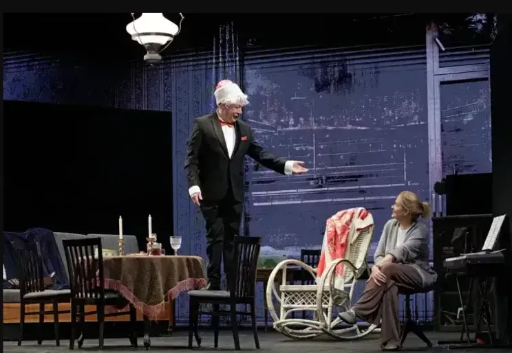 Никита Михалков рассказал, что у Путина были сомнения насчёт возвращения Ефремова на сцену после, Ефремов, Михалкова, освобождения, Ефремова, Михалков, интервью, актёра, Ефремову, спектакле, смертельным, Михаил, говорили, театр, вскоре, стоит, Михаилу, уверен, Мастерская, семьи