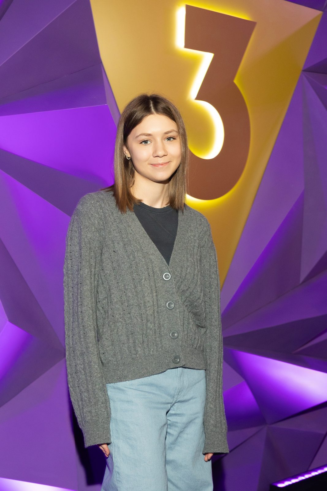 Новая вселенная: Эвелина Блёданс, Марина Ворожищева и Денис Власенко