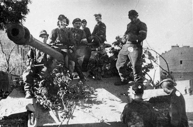 10 апреля – Международный день движения сопротивления 10 апреля – Международный день движения сопротивления история,РФ