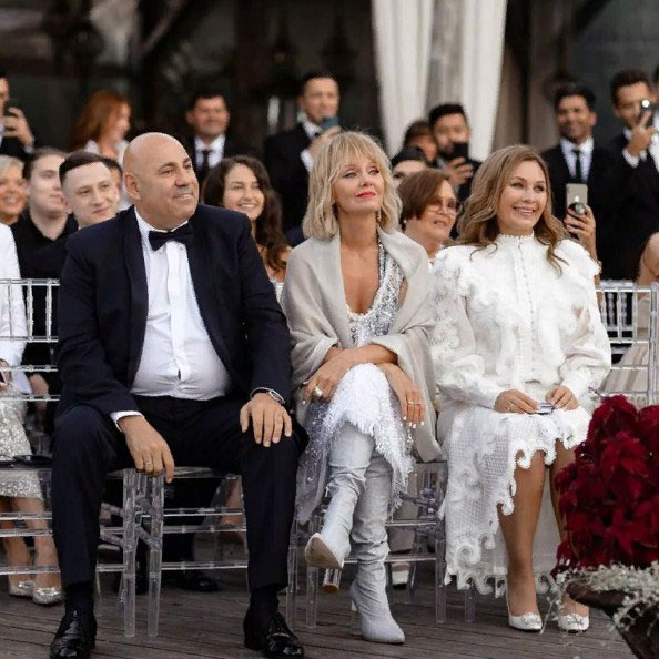 Сын Валерии женился: Трогательные фото со свадебной церемонии