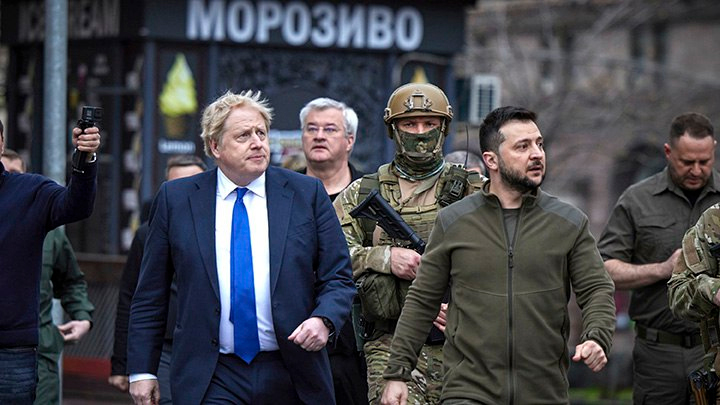 МАЛО КРОВИ: ЗАПАД ПРИКАЗЫВАЕТ УКРАИНЦАМ ПОБОЛЬШЕ УМИРАТЬ МАЛО КРОВИ: ЗАПАД ПРИКАЗЫВАЕТ УКРАИНЦАМ ПОБОЛЬШЕ УМИРАТЬ геополитика,украина