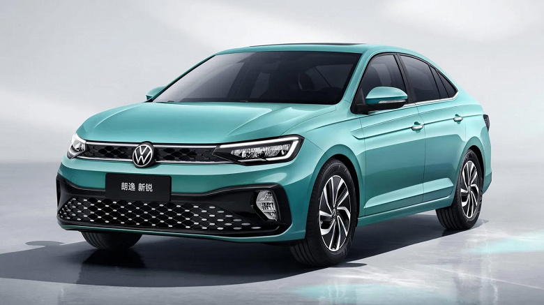 Седан Volkswagen, который бюджетный лишь в Китае. Volkswagen Lavida XR с классическим 6-ступенчатым «автоматом» подорожал в России до 3 млн рублей (за машины из наличия)