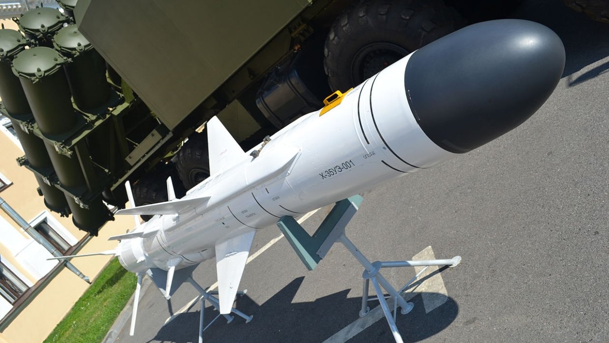 Советская и россйиская ракета Х-35