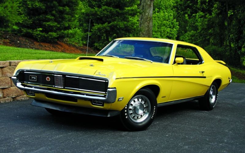 Полуспортивные авто 60-х отличались редкой элегантностью Полуспортивные авто 60-х отличались редкой элегантностью