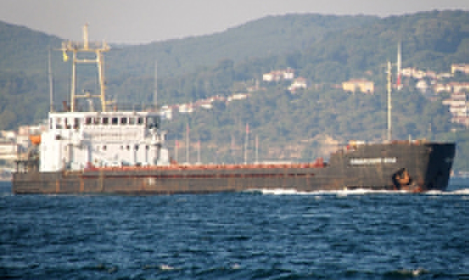 Украина продала два арестованных в порту Ильичевска российских танкера за 10 миллионов гривен