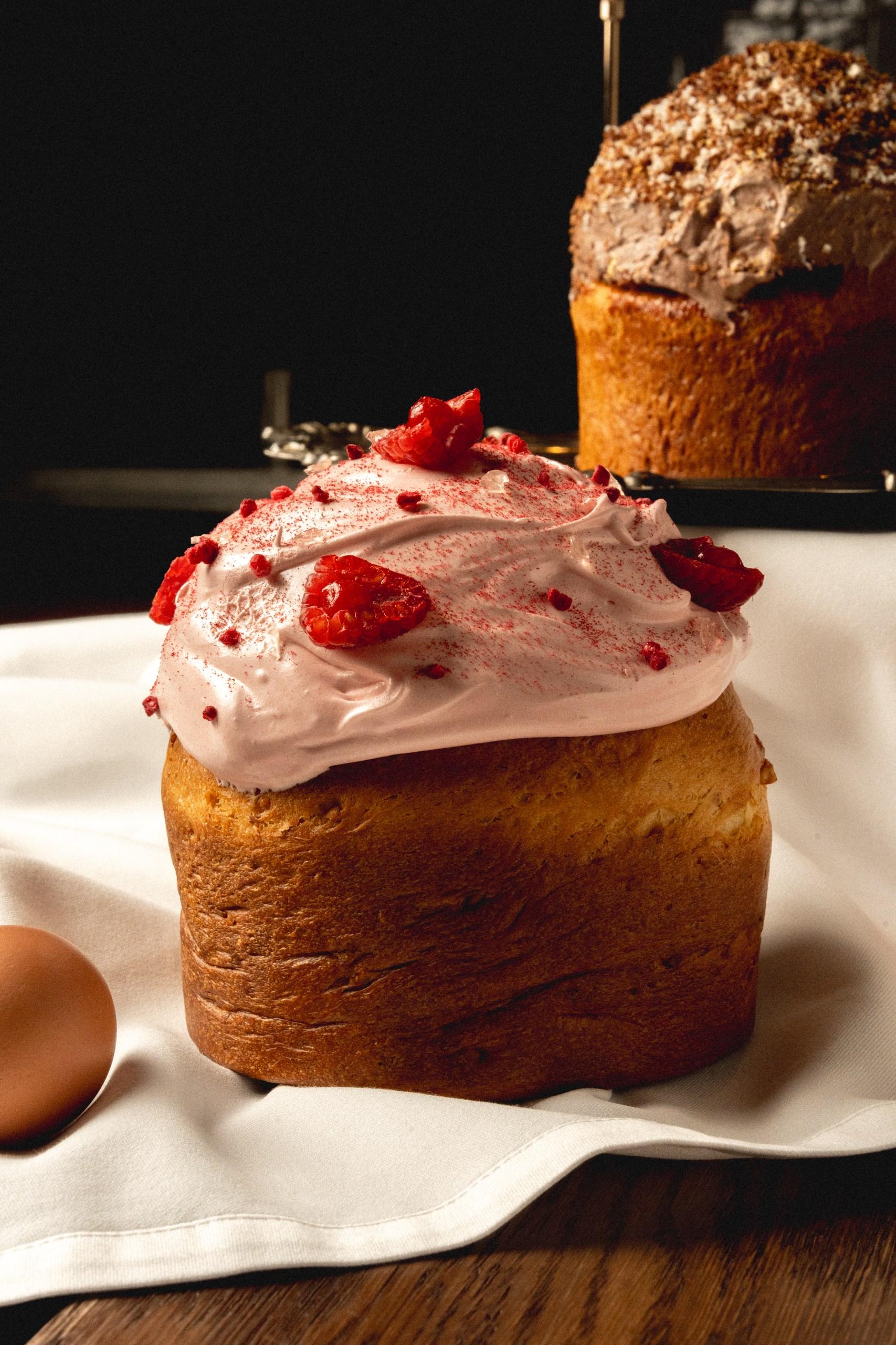 Где купить самые красивые куличи и десерты в Москве на Пасху 2026 кулич, кремом, изюмом, апреля, пасха, цукатами, можно, украшенный, куличей, куличи, рубКулич, цельной, панеттоне, клюквой, начинкой, собственного, производства, шоколадным, празднику, рубШоколадный