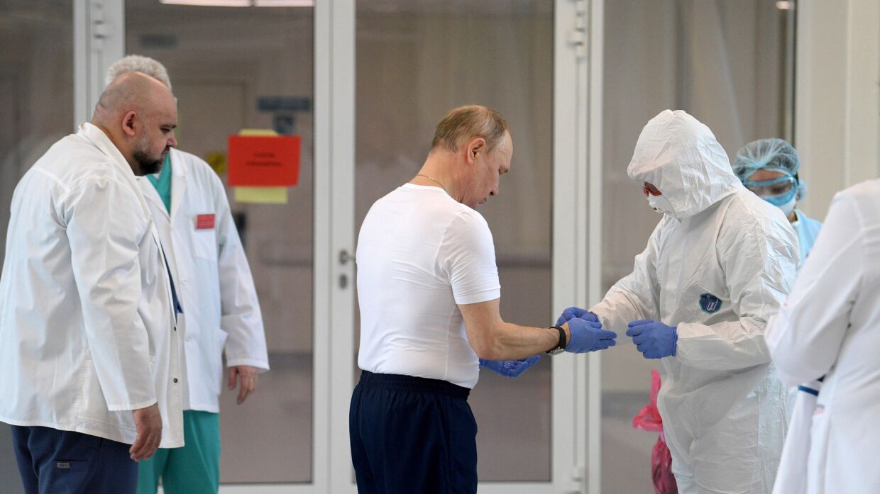 Проценко рассказал, как врачи и медсестры не узнали Путина в больнице в Коммунарке