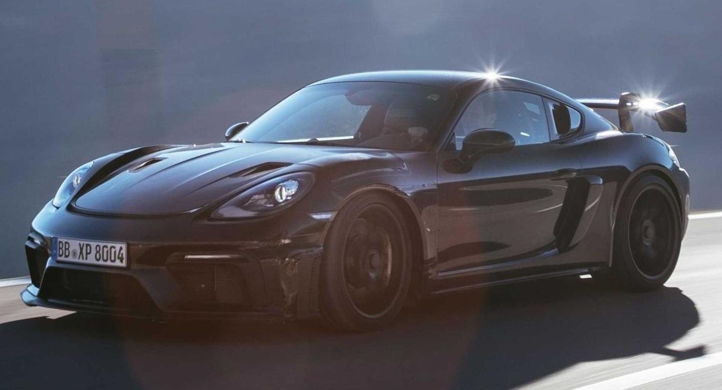 Porsche завершает финальные испытания нового Cayman GT4 RS