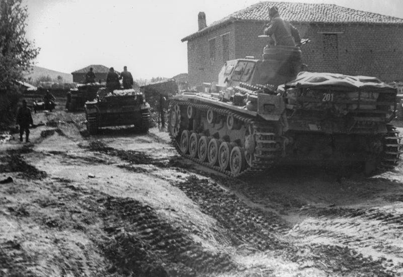 Падение Афин. Немецкий блицкриг в Греции Падение Афин. Немецкий блицкриг в Греции история