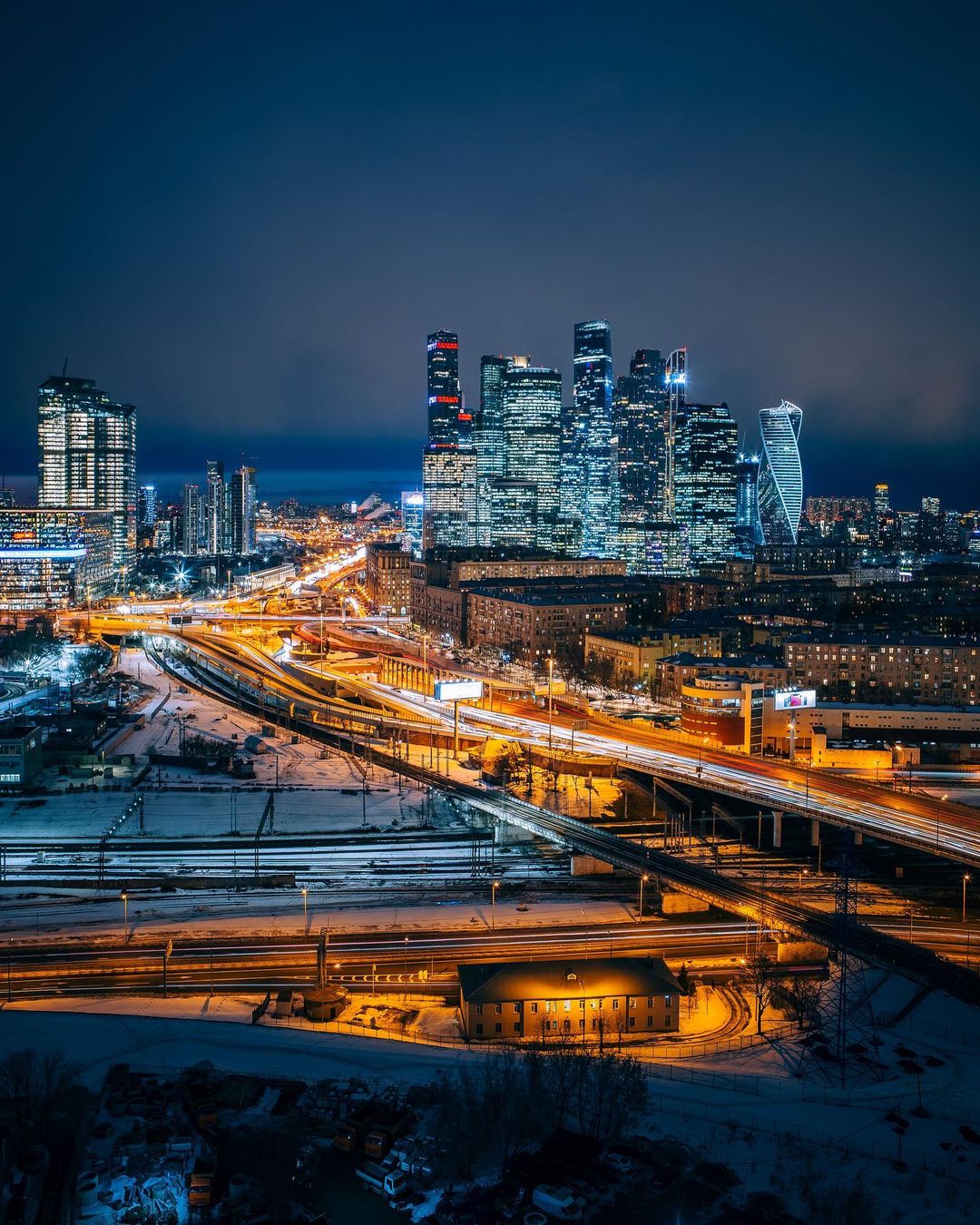 Москва на снимках Ильи Воробьёва, влюблённого в свой город Москва,Россия,тревел-фото
