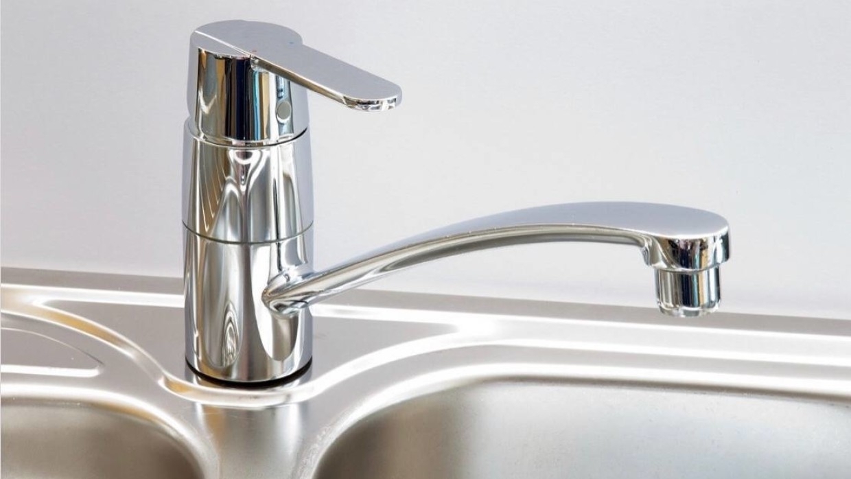 Биохимик Мария Кулешова перечислила признаки плохой воды из-под крана