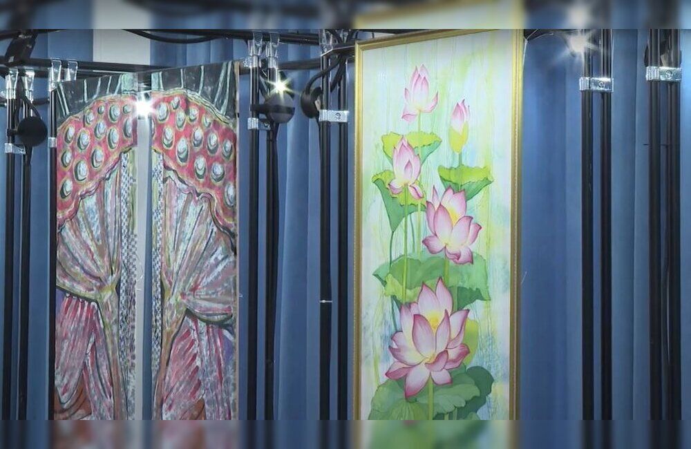 В Астрахани открылась первая межрегиональная выставка батика