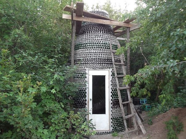 Туалет из бутылок. Креативно! Туалет из бутылок. Креативно! handmake