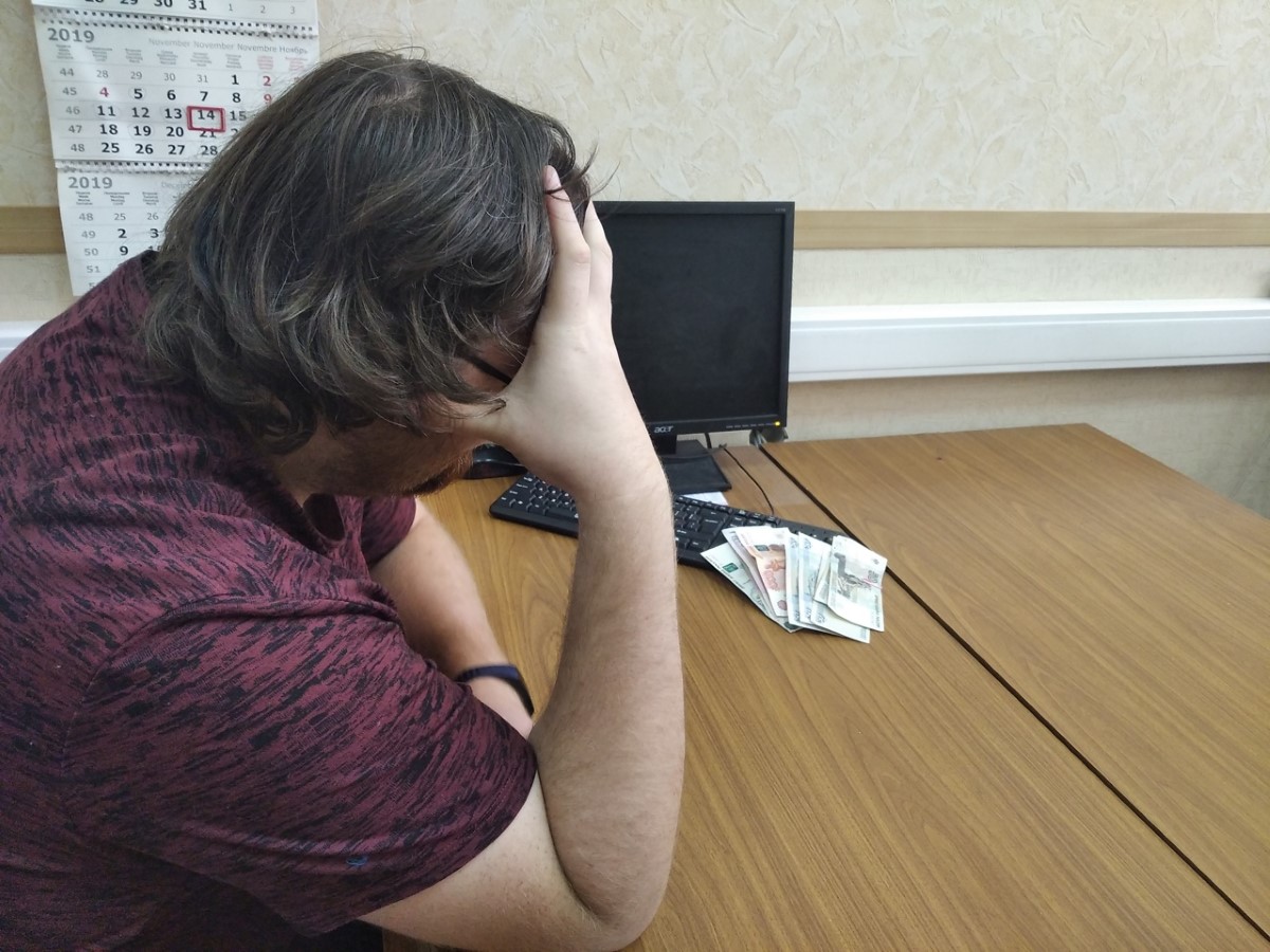 В Тольятти мужчина пытался вернуть налоговый вычет и потерял 1 млн рублей
