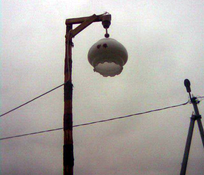 20 дурацких ситуаций из жизни сотрудников ЖКХ, глядя на которые не понятно - то ли плакать, то ли смеяться 20 дурацких ситуаций из жизни сотрудников ЖКХ, глядя на которые не понятно - то ли плакать, то ли смеяться