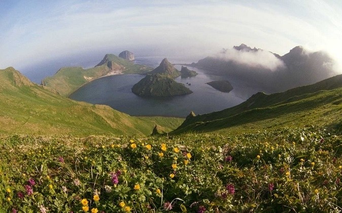 Курильские острова: романтика для истинных путешественников Курильские острова: романтика для истинных путешественников авиатур