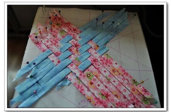 Японская, мозаичная техника плетения из ткани. Идеи - для вашей рукодельной копилки! можно, разные, открытых, источников, ткани, взяты, бейки, косой, изделия, через, также, ткань, только, закрепления, сгибов, утюгом, прогладить, сгибы, проклеить, Японские