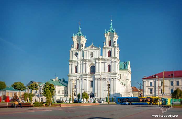 Невероятно красивые места Беларуси: Кафедральный собор