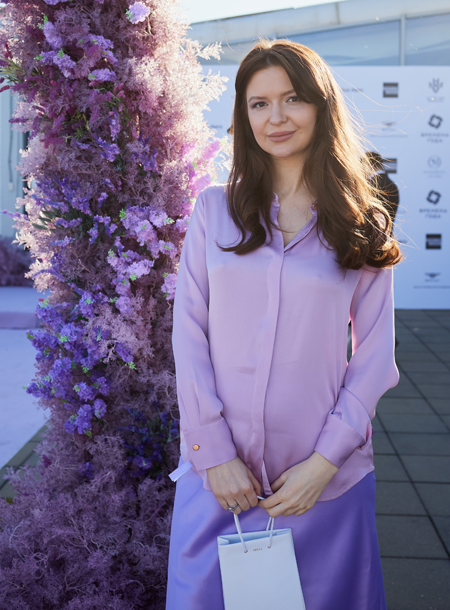 Лиза Пескова, Лиза Арзамасова, Анна Меликян и другие гости Lovender Party Галерей, Пескова, Элина, рождения, Времена, тематических, Сирадекиан, Кабанян, Галереи, украсило, могли, крышу, Гости, посетить, артпространство, художники, французское, отдыха, настоящее, шезлонгами