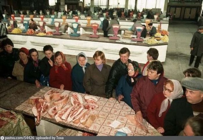 Центральный рынок Новокузнецка, 1991. Двумя годами ранее всё было куда мрачнее. история, факты, фото