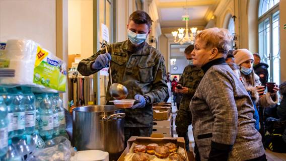 Некоторые украинские беженцы остаются без крова в Великобритании из-за ссор с домовладельцами ИноСМИ