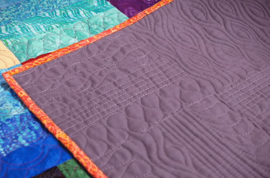Шикарное стеганое одеяло: так просто работать с лоскутным материалом еще не приходилось можно, полосы, одеяло, просто, полотно, дополнительно, лицом, квадраты, чтобы, попарно, Ткань, заготовок, каждой, сделать, легко, технике, этапе, собирать, сначала, затем