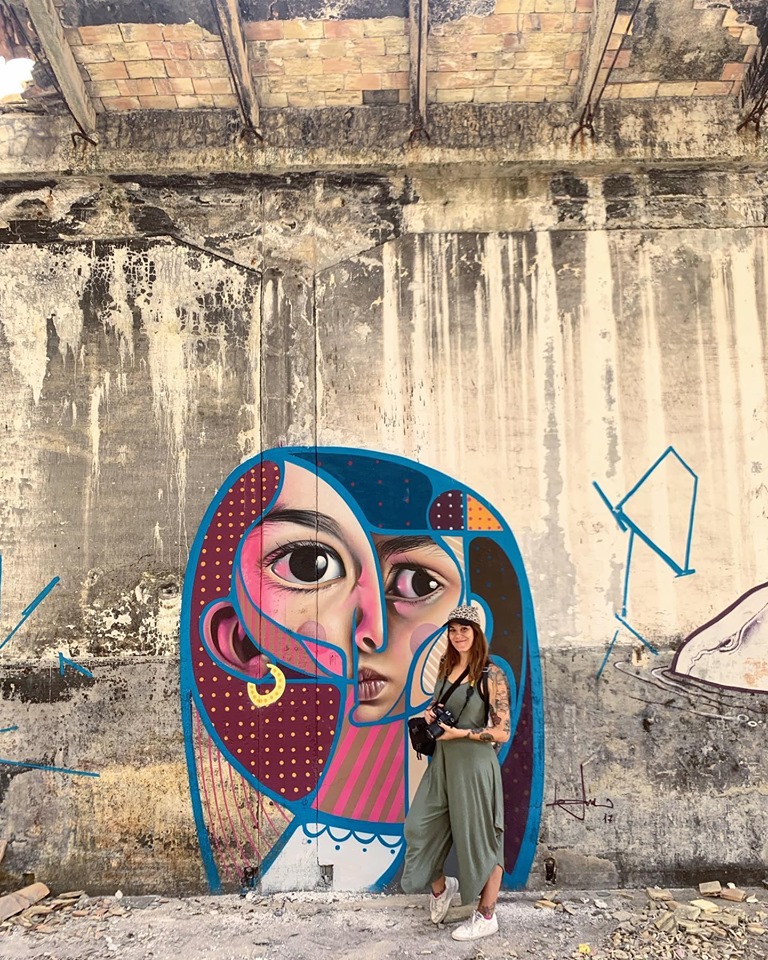 Уличный художник Белин Уличный художник Белин