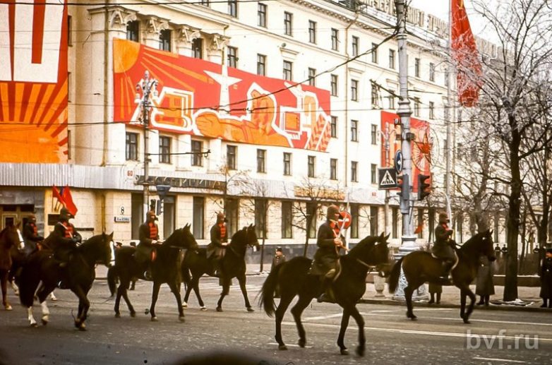 Ноябрьские праздники в СССР: как это было
