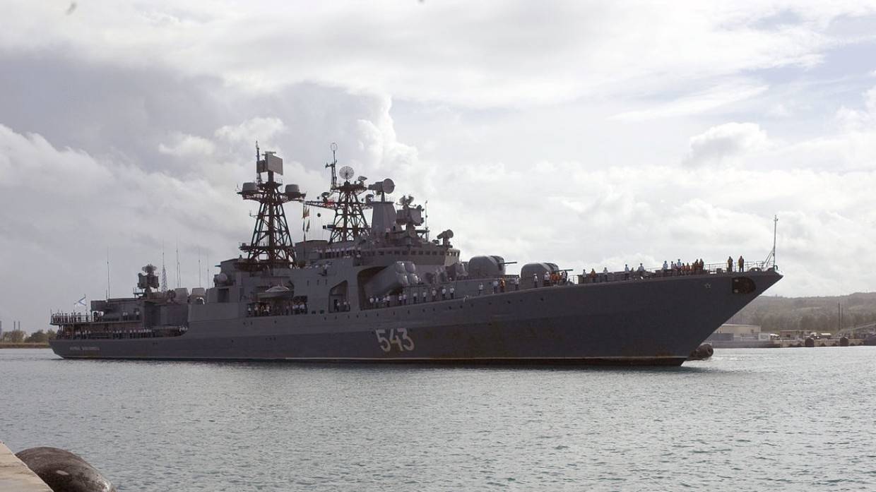 Минобороны РФ: отряд кораблей ТОФ вышел в Японское море для проведения учений