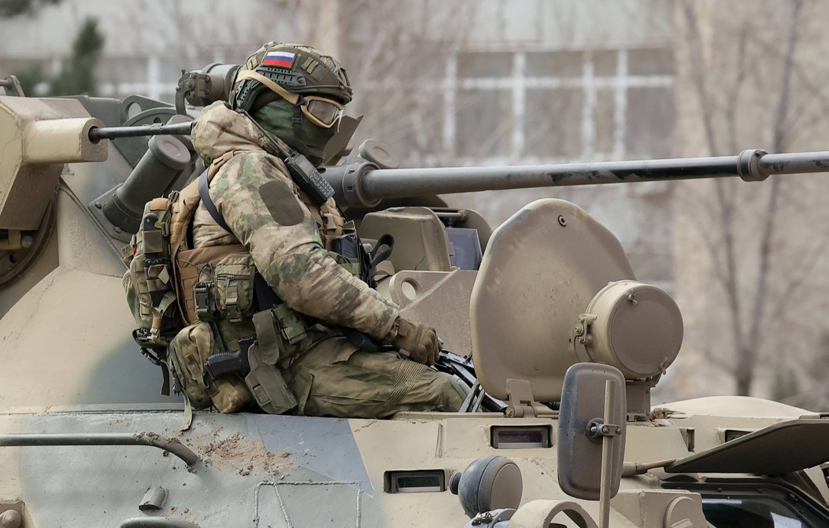 В ходе специальной военной операции. Российская армия. Специальная Военная операция военные. Российские военные. Вооружение Российской армии.