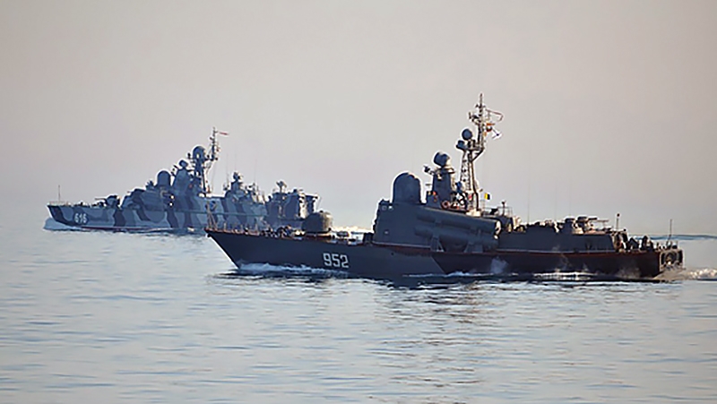 Корабли Черноморского флота ВМФ РФ подняты по тревоге