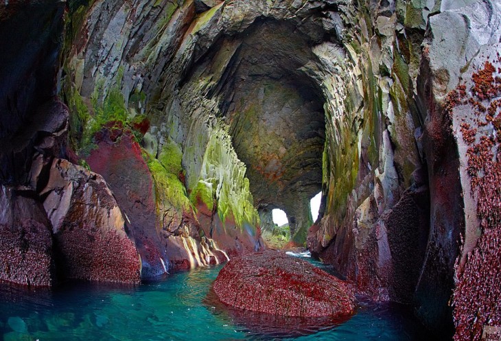 Курильские острова: романтика для истинных путешественников Курильские острова: романтика для истинных путешественников авиатур