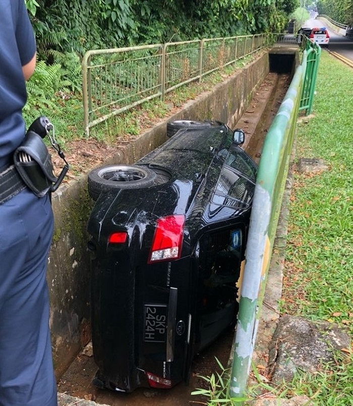Забавные ситуации на дороге, в которых точно не хотелось бы оказаться автокурьезы