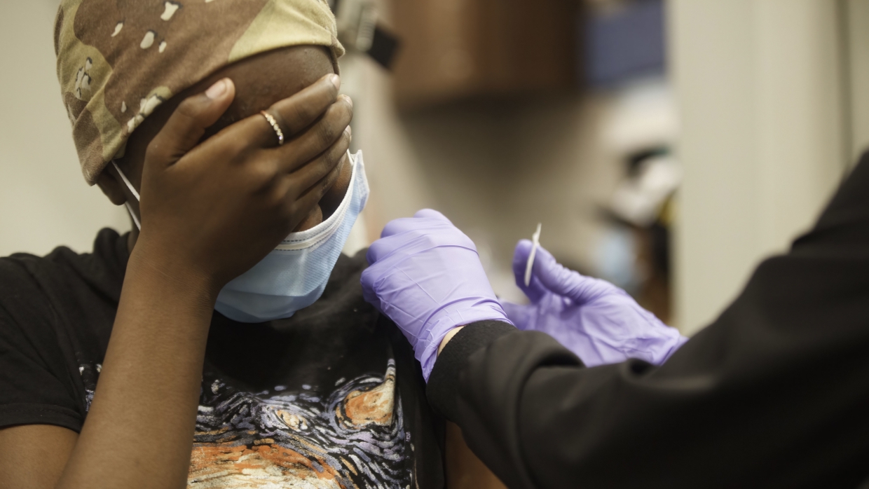 В десятках штатов США кончаются койки для больных COVID-19 В десятках штатов США кончаются койки для больных COVID-19