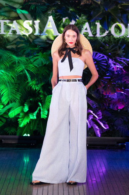 Виктория Лопырева, Полина Аскери, Яна Рудковская и другие на показе Анастасии Задориной Светская жизнь