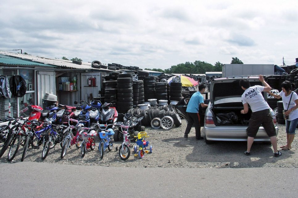 Самые крутые авторынки России: «Зеленый угол», Владивосток Самые крутые авторынки России: «Зеленый угол», Владивосток авто и мото,автомобили,Россия