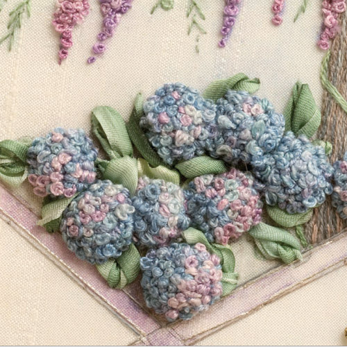 Гортензии, вышитые французскими узелками: как сделать объемный букет вышивка,рукоделие,своими руками