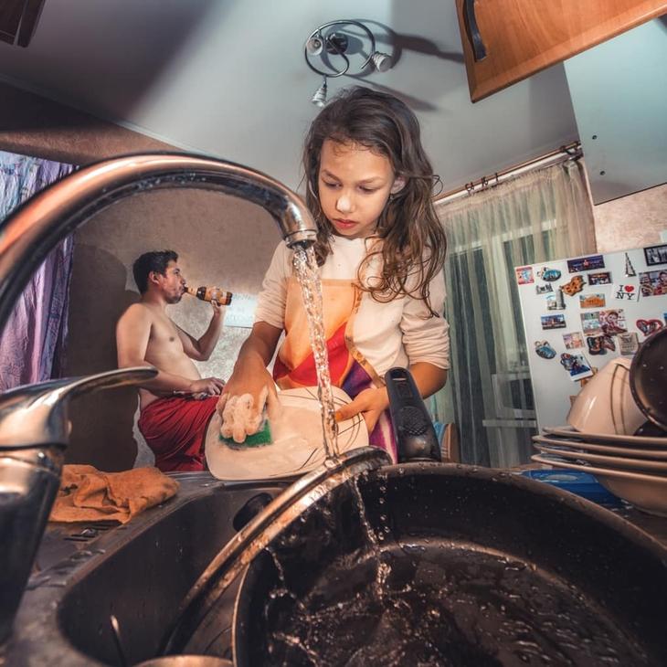 «Мама, у нас все хорошо»: папа и дочь сделали фотоотчет, от которого матери станет плохо «Мама, у нас все хорошо»: папа и дочь сделали фотоотчет, от которого матери станет плохо воспитание