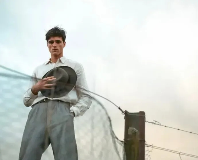 В сети подозревают, что Кендалл Дженнер встречается с Джейкобом Элорди Элорди, отношениях, Дженнер, этого, концерта, ДженнерКендалл, Кендалл, слухи, вместе, Джейкоб, своих, часто, подозревали, актёра, Эйфория, моделью, Coachella, начале, Джейкоба, мероприятиях