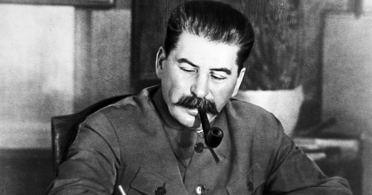 Почему Сталин сказал: «У вас, военных, все не как у людей»?