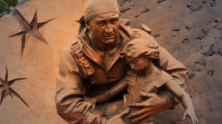 О "стервятниках", рвущих Беслан: Как трагедия стала поводом для черной лжи