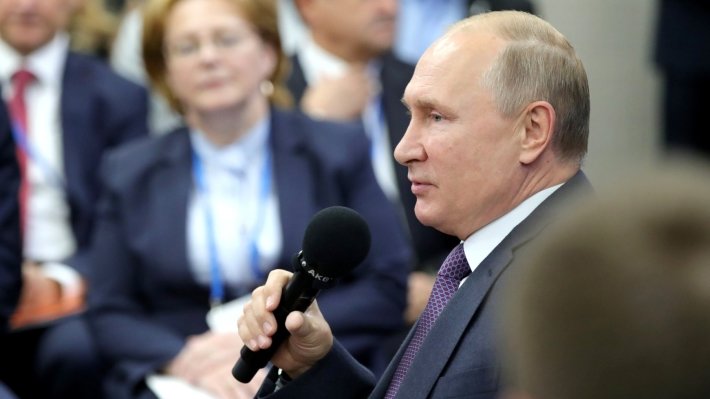 Президент России Владимир Путин затронул тему дополнительного финансирования первичного звена здравоохранения