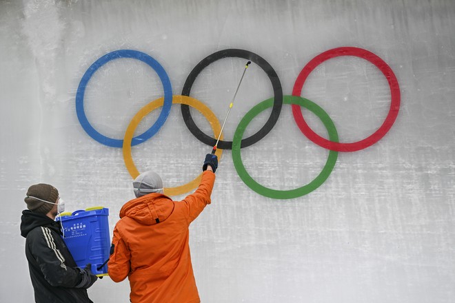 Песков: в планы Путина не входит контакт с другими гостями на Олимпиаде