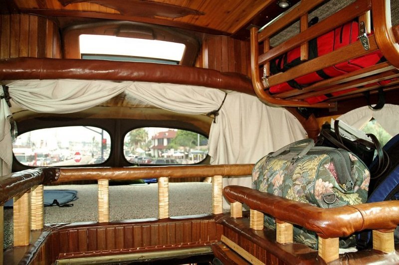 «Миротворец» - уникальный автобус, созданный руками энтузиастов 