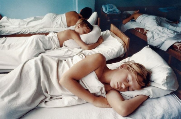 Артек-2004: Спорные фотографии, которые наделали много переполоху Артек-2004: Спорные фотографии, которые наделали много переполоху